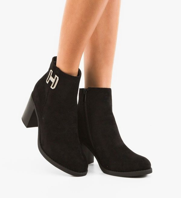 Ali Ботини Devon Черни