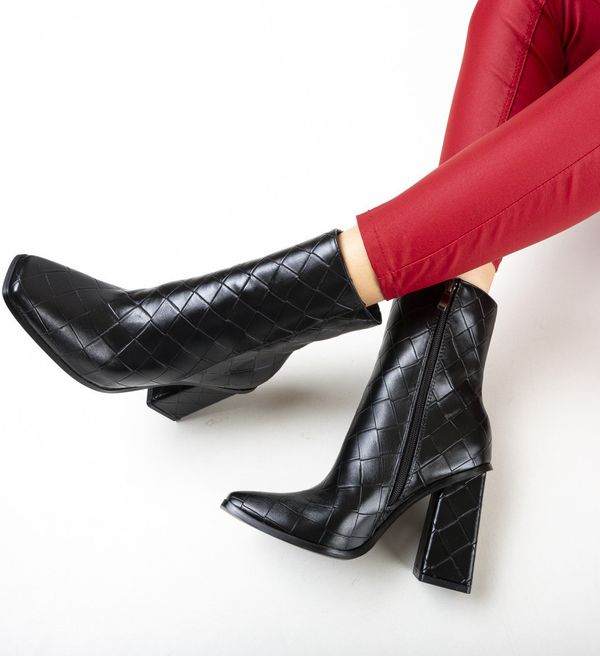 Exist Shoes Ботини Ebzera Черни