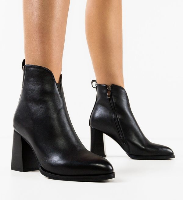 SFINX(LULU) Ботини Erikell Черни