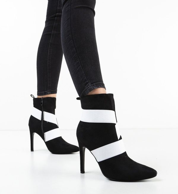 Ali Ботини Ewen Черни