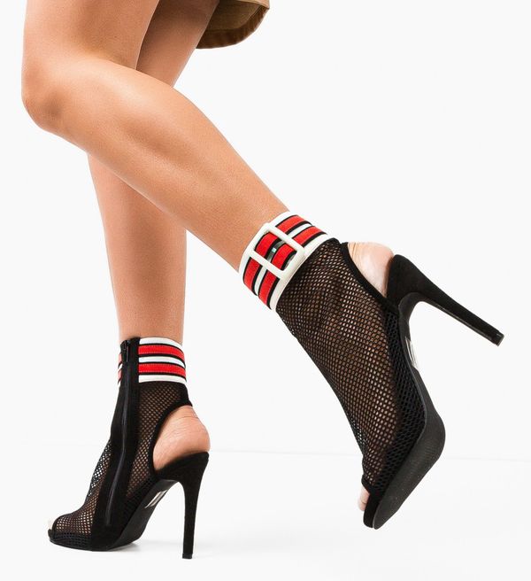 Ali Ботини Flavia Черни