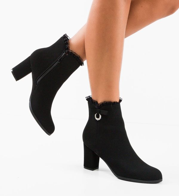 Mei Ботини Fygav Черни