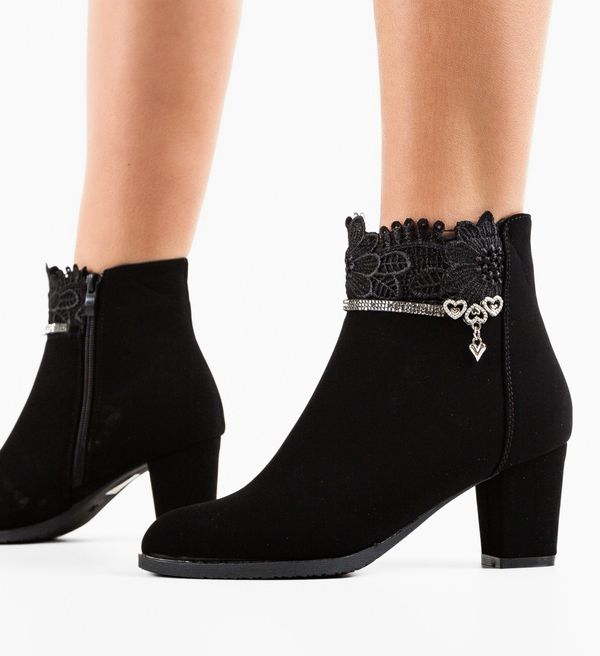 Lulux Ботини Gail Черни