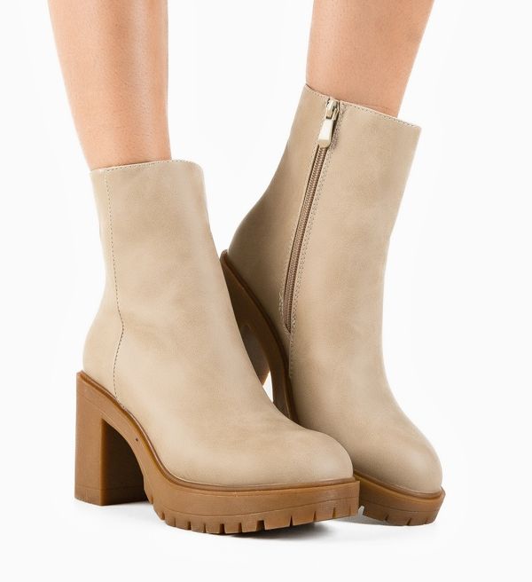 Ali Ботини Guevara Бежов