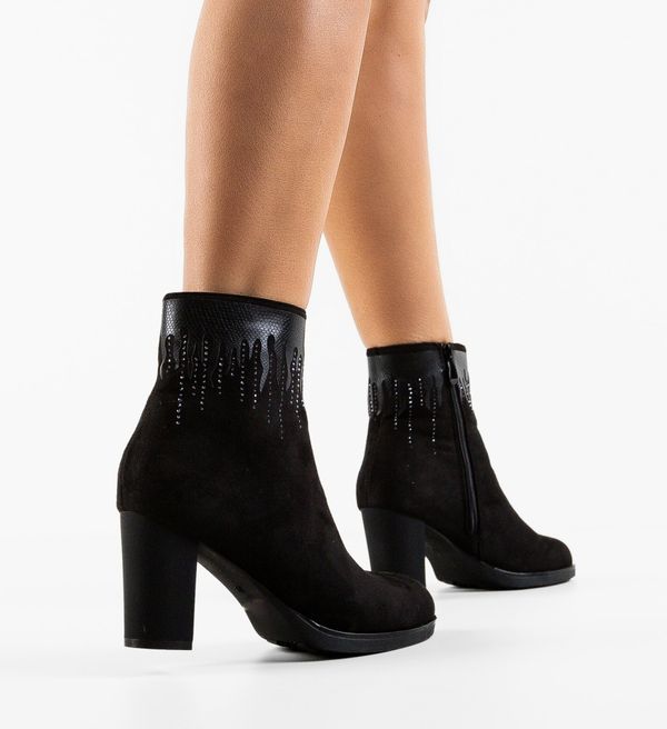 Lulux Ботини Hajuna Черни