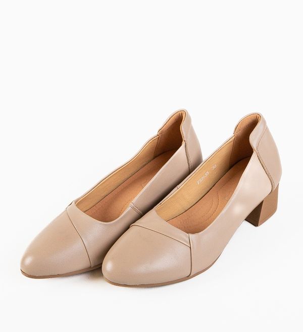 Botinelli Ботини Hebba Бежов