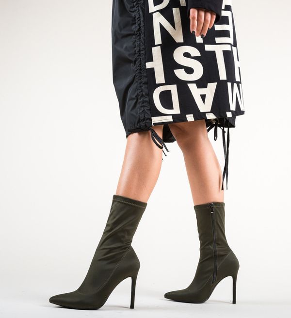 Ali Ботини Hugo Каки