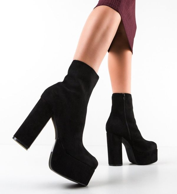 Botinelli Ботини Hyan Черни