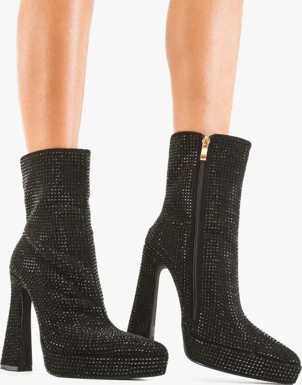 Ali Ботини Iram Черни