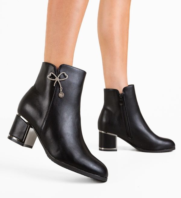 Ali Ботини Jasmi Черни