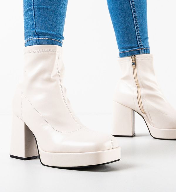 Udobni Ботини Kids Бежов