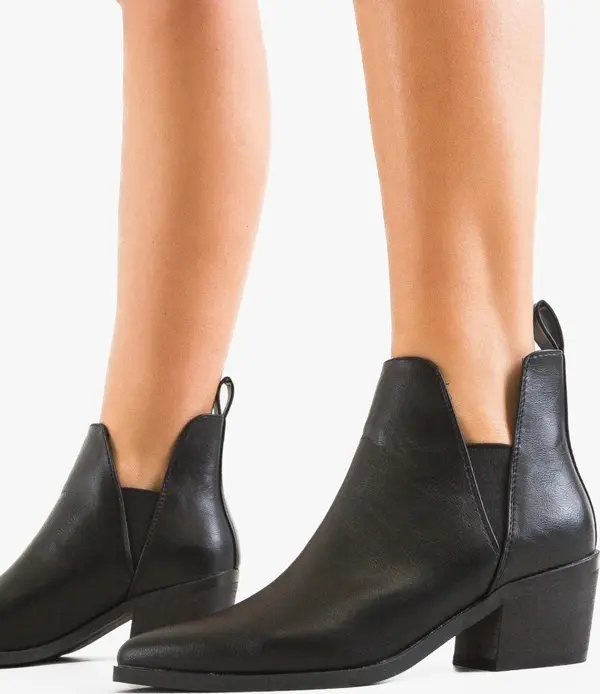 Ali Ботини Lance Черни