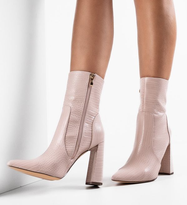 Ali Ботини Lutfi Розов