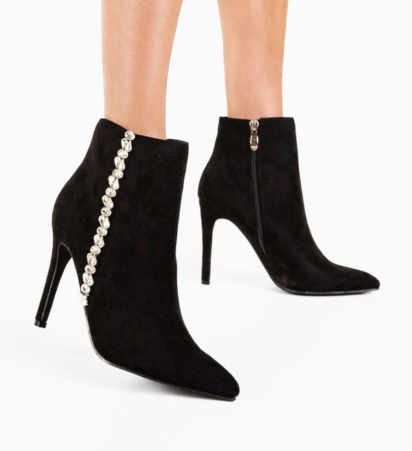 Ali Ботини Maram Черни