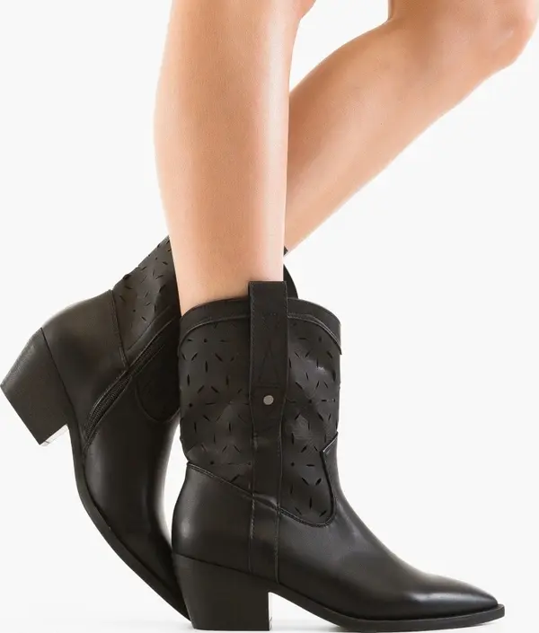 Ali Ботини Mich Черни