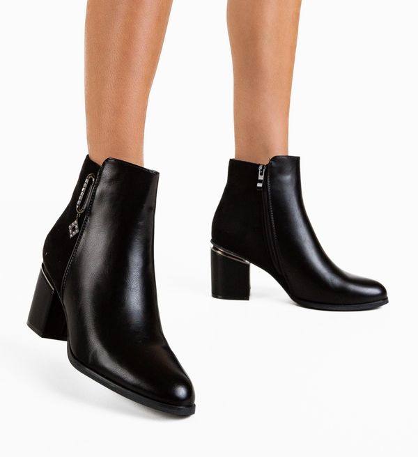 Ali Ботини Moya Черни