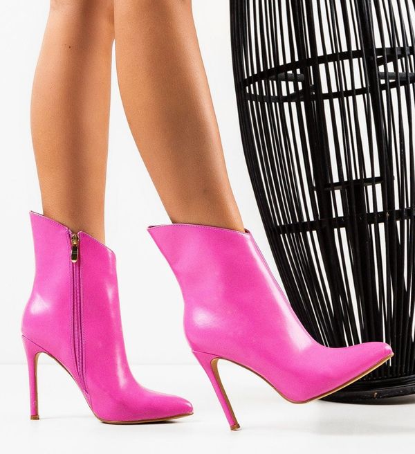 Ali Ботини Nate Фуксия