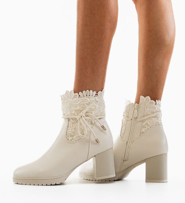 Mei Ботини Nelnel Бели