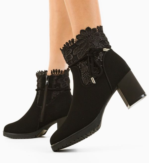 Mei Ботини Nelnel Черни