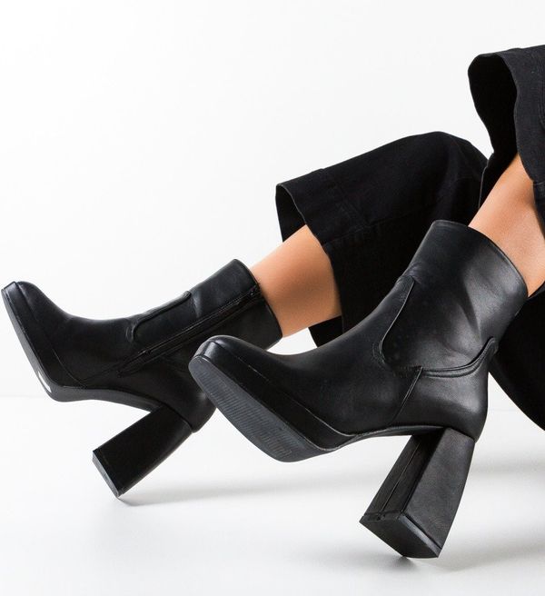 Botinelli Ботини Nevin Черни