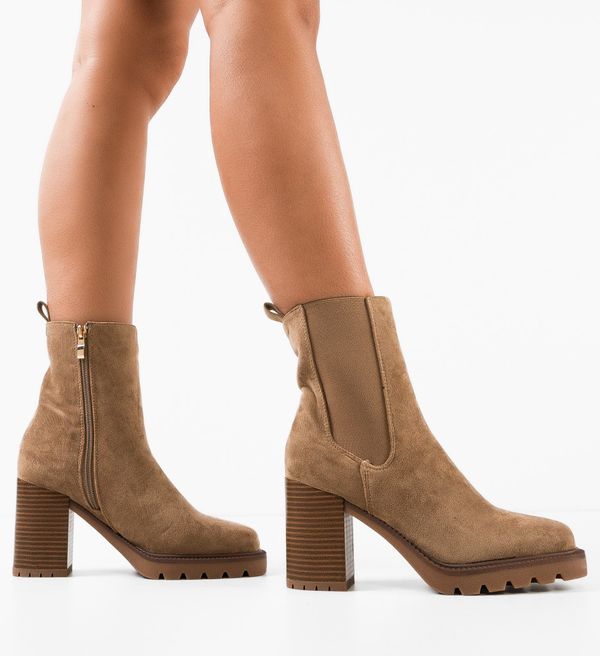 Udobni Ботини Nevymar Каки