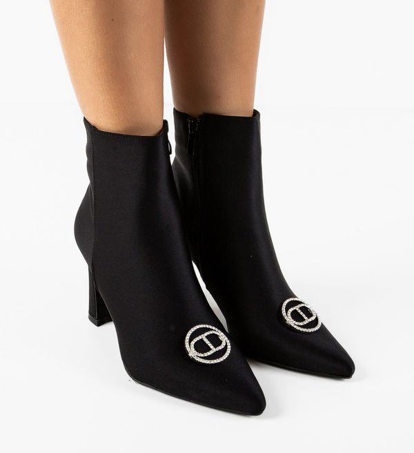 Ali Ботини Nola Черни