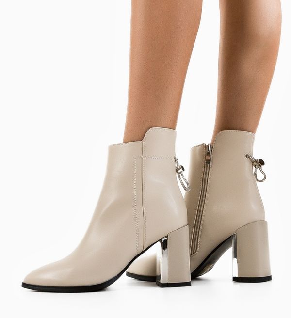 Mei Ботини Ordey Бежов