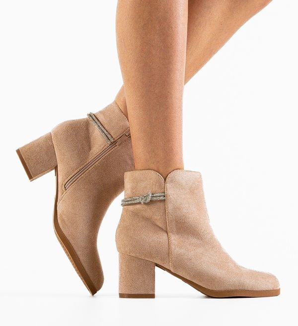 Ali Ботини Otto Бежов