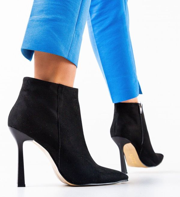 Wow Shoes Ботини Passo Черни