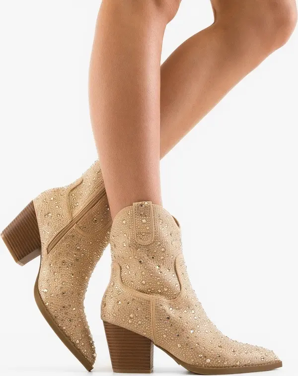 Ali Ботини Philis Бежов