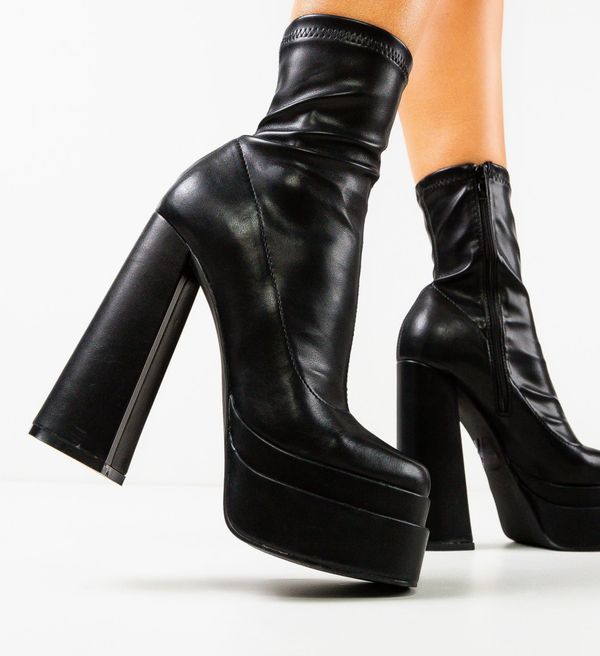 Botinelli Ботини Platouy Черни