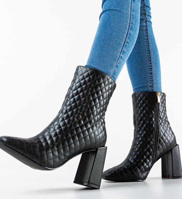 Udobni Ботини Retaw Черни