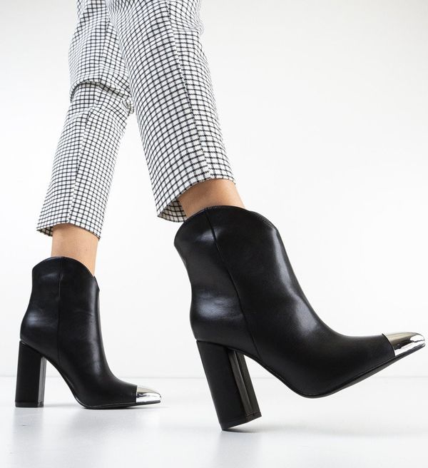 Exist Shoes Ботини Svetonio Черни