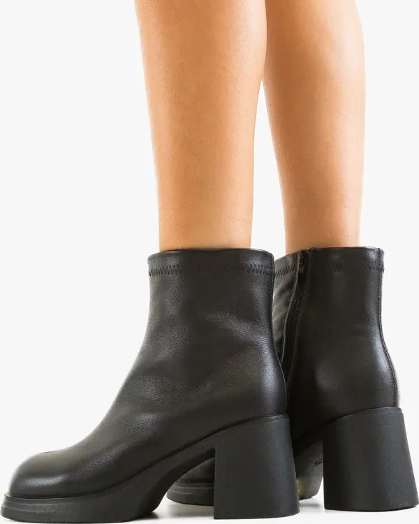 Botinelli Ботини Tafta Черни