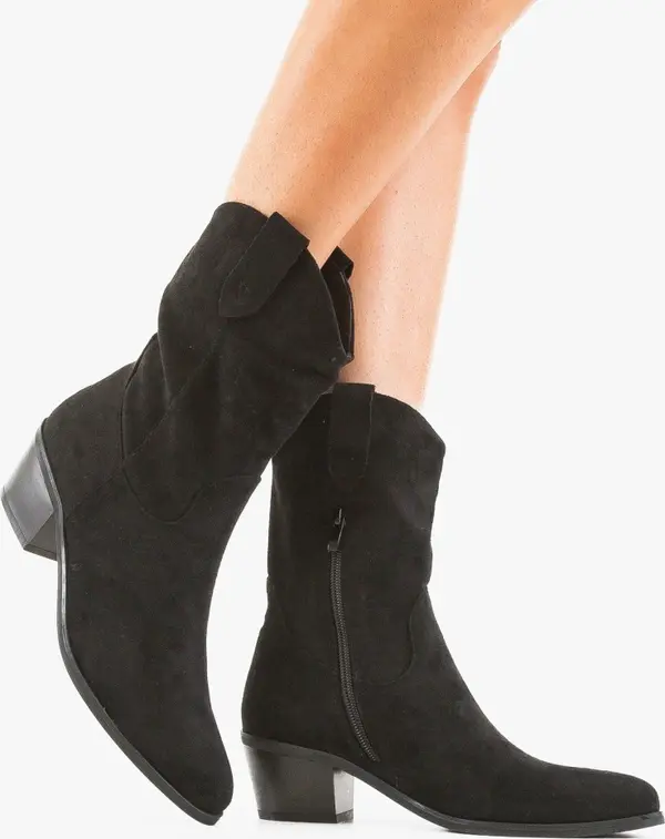 Ali Ботини Trina Черни