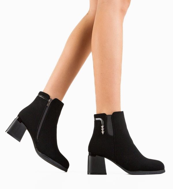 Ali Ботини Vinh Черни