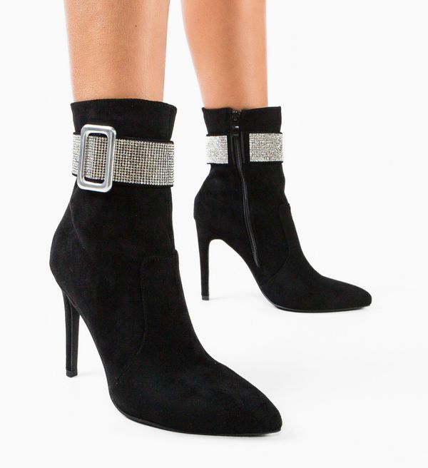 Ali Ботини Wagne Черни