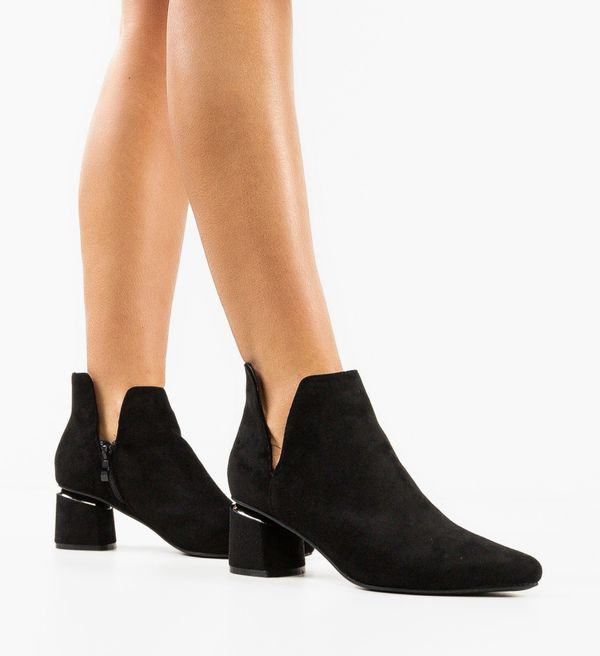 Ali Ботини Wilm Черни