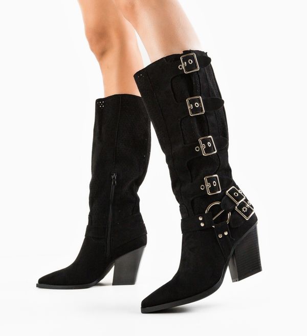 Ali Ботуши Artie Черни