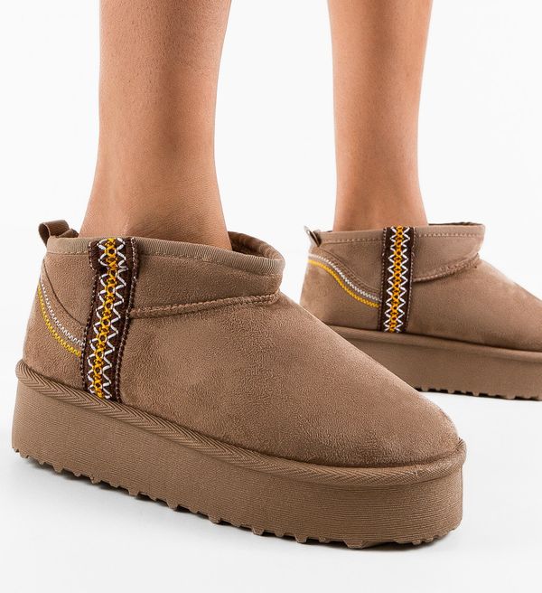 Ali Ботуши Bar Каки