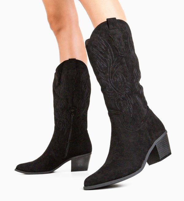 Ali Ботуши Chikelu Черни