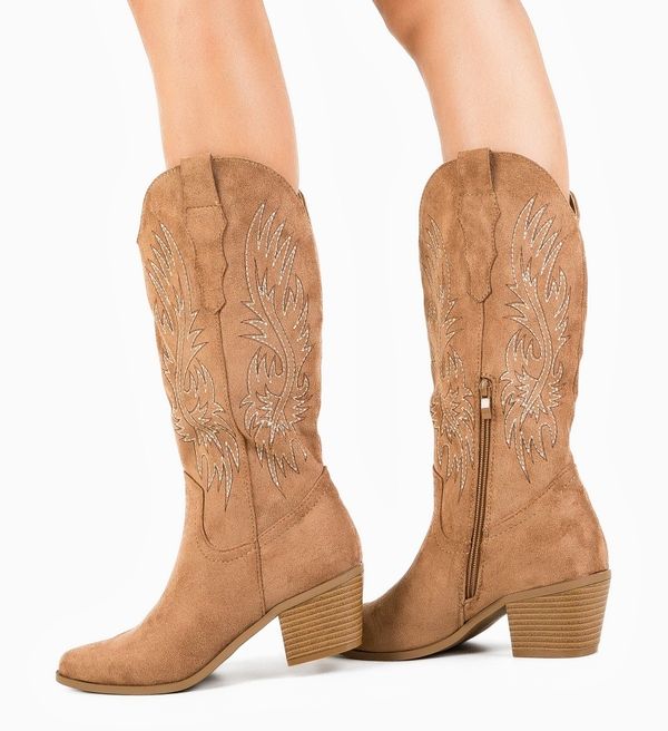 Ali Ботуши Chikelu Камел