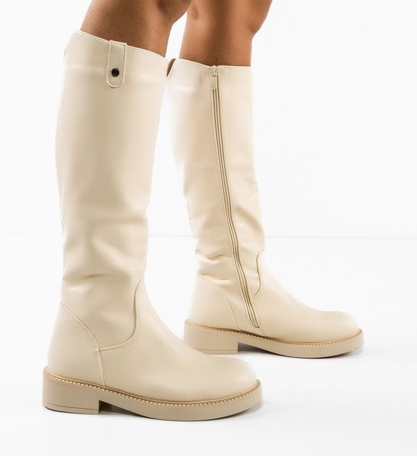 Ali Ботуши Harris Бежов