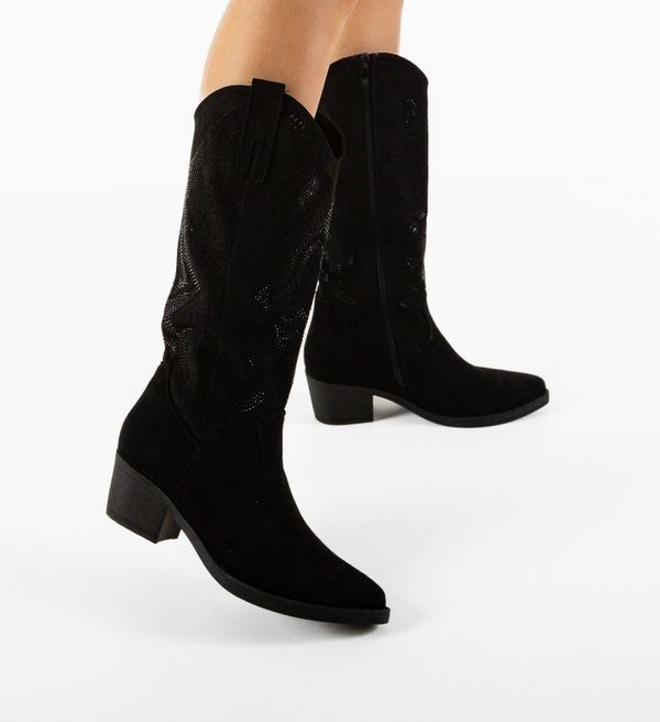 Ali Ботуши Keegan Черни