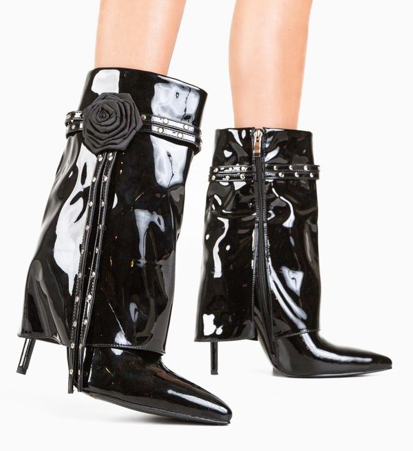 Ali Ботуши Laursen Черни