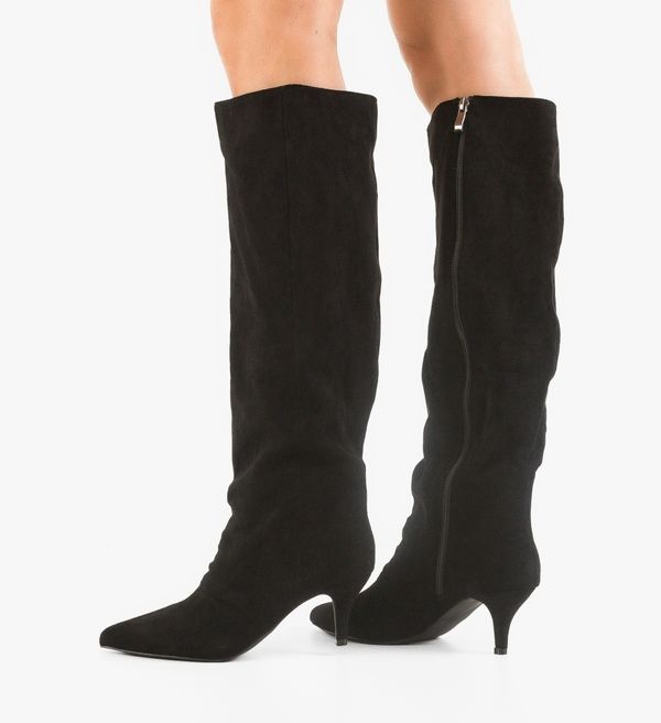 Ali Ботуши Mark Черни