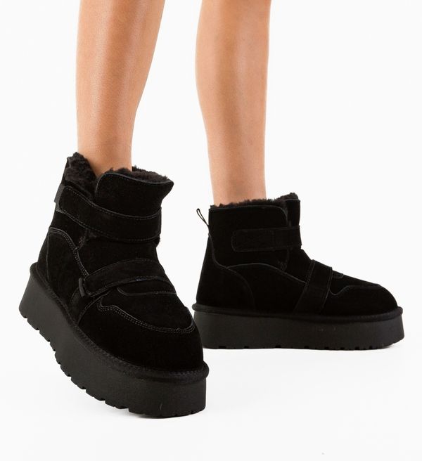 Carolie Ботуши Morvox Черни