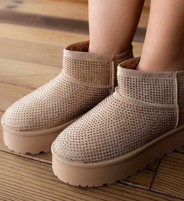 Ali Ботуши Oliv Каки