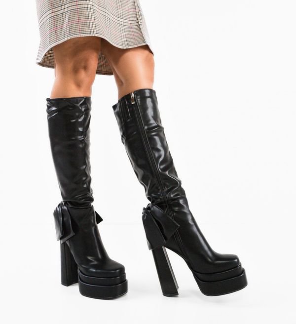 Ali Ботуши Paramecia Черни