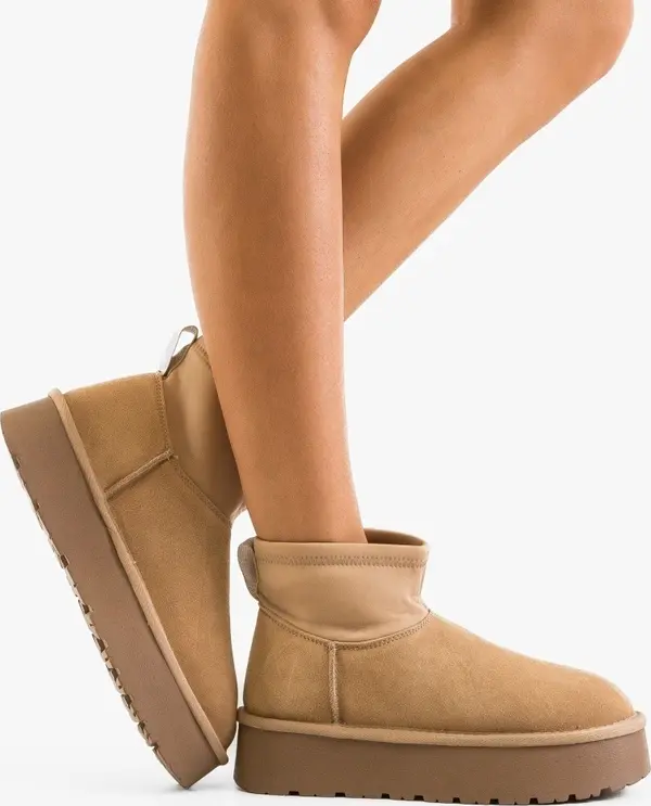 Carolie Ботуши Parfect Бежов